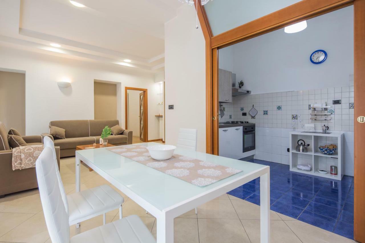 Vila La Casa Di Genella Salerno Exteriér fotografie